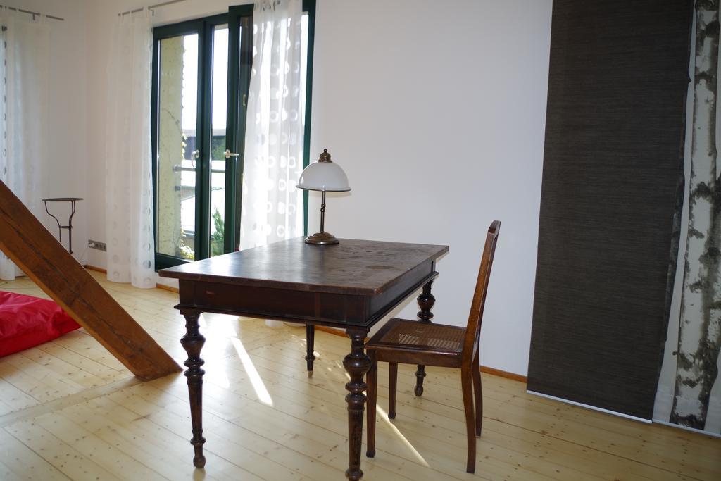 Haus Am See In Kleinzerlang Habitación foto
