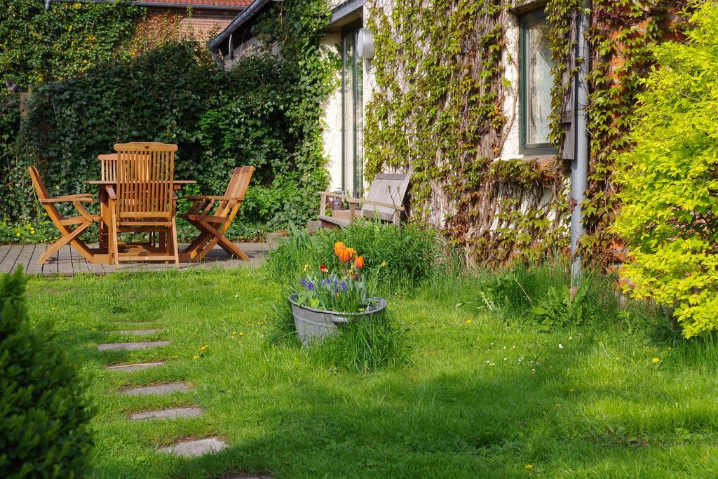 Haus Am See In Kleinzerlang Habitación foto